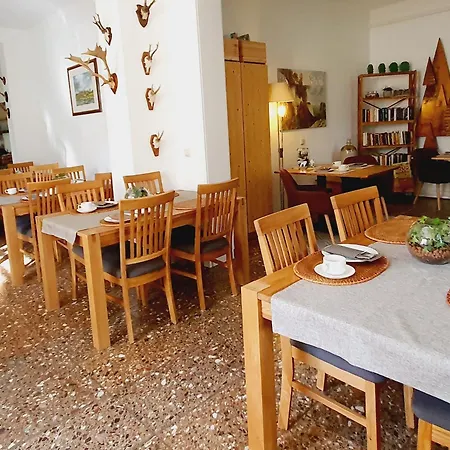 بيت ضيافة Forsthaus Garz