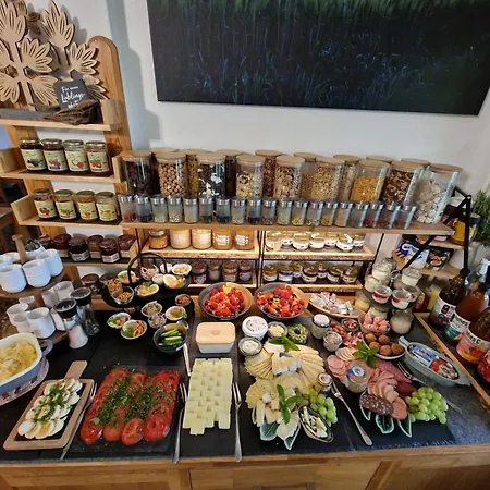 Gæstehus Forsthaus Garz 4*