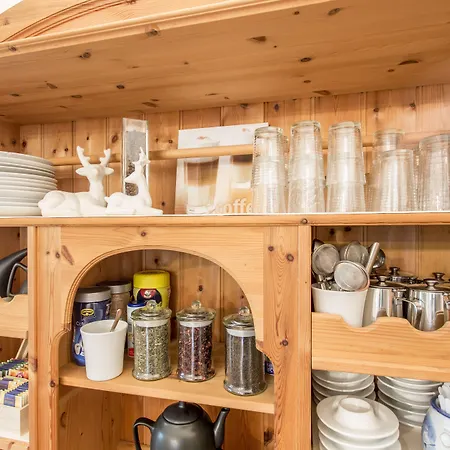 بيت ضيافة Forsthaus Garz 4*